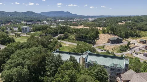 818 Golf View Boulevard Pigeon Forge TN 37863