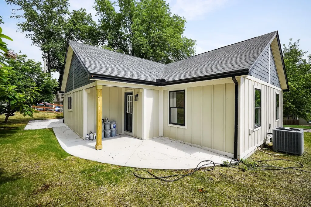 303 Westwood Drive Mcminnville TN 37110