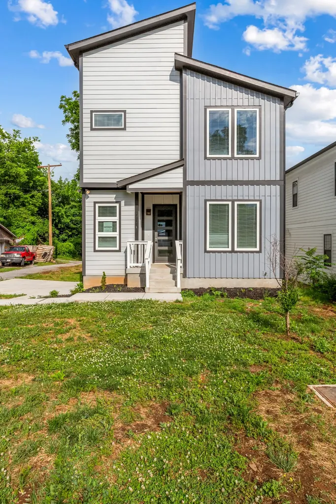 2142 Oakland Street Nashville TN 37210
