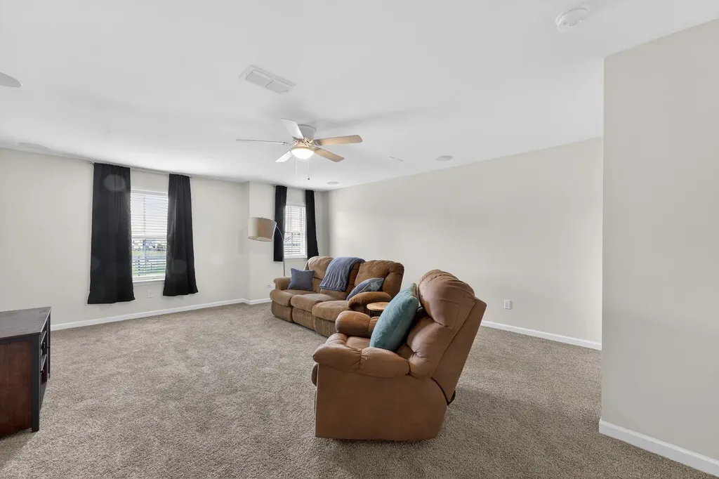 3527 Lantern Lane Murfreesboro TN 37128