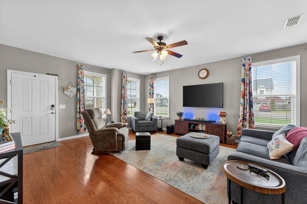 3527 Lantern Lane Murfreesboro TN 37128