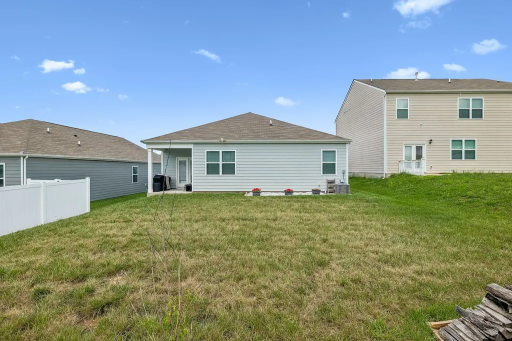 711 Pintail Point Lebanon TN 37090