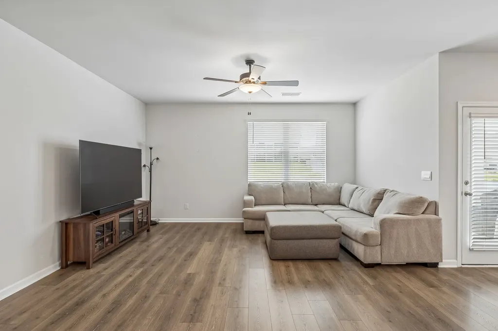 711 Pintail Point Lebanon TN 37090