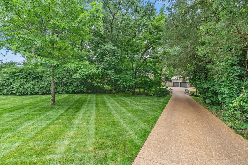 3907 Trimble Road Nashville TN 37215