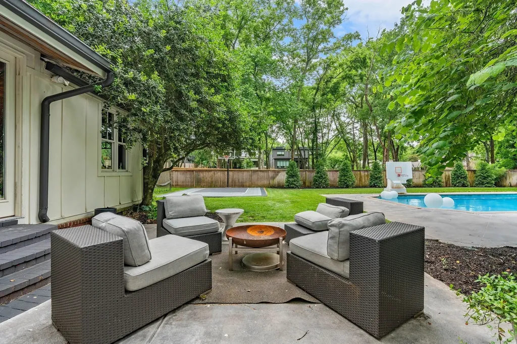 3907 Trimble Road Nashville TN 37215