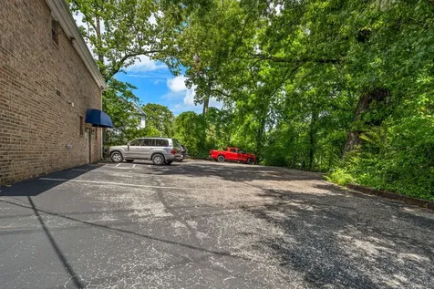 300 Forest Avenue Chattanooga TN 37405