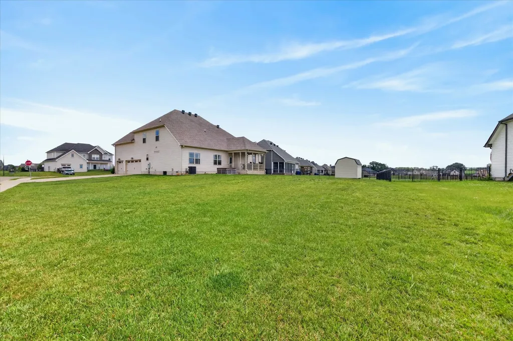 344 Oasis Lane Clarksville TN 37043