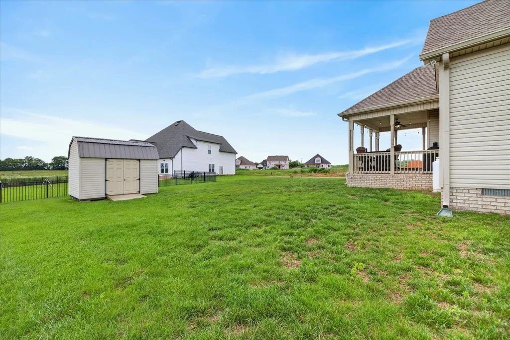 344 Oasis Lane Clarksville TN 37043