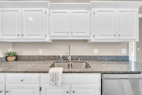 143 Hunters Ridge Drive Tullahoma TN 37388