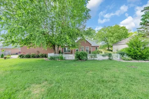 143 Hunters Ridge Drive Tullahoma TN 37388