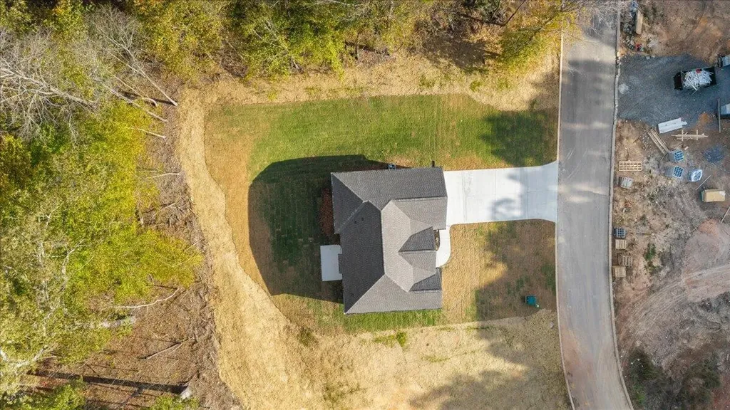 129 County Road 155 Riceville TN 37370