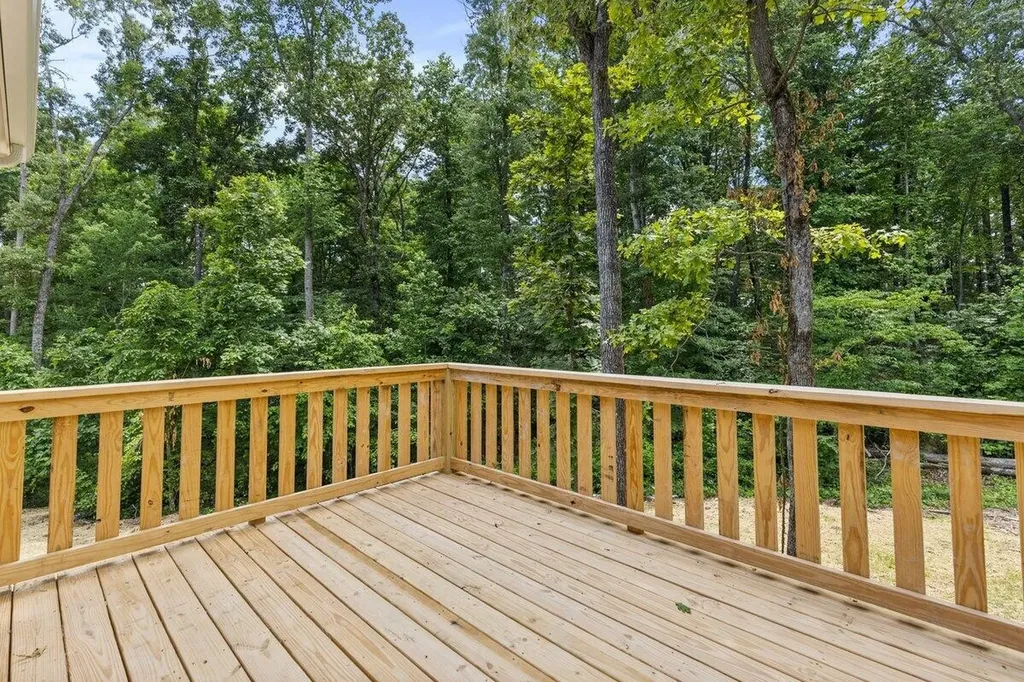 129 County Road 155 Riceville TN 37370