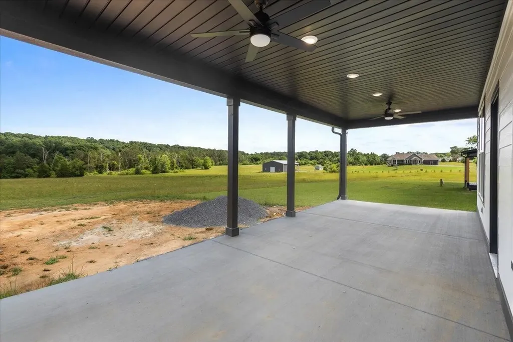 358 Benton Station Road Benton TN 37307