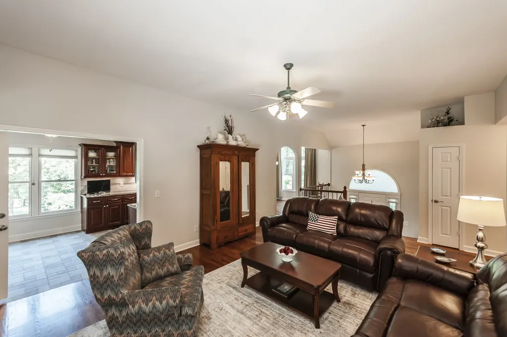 2875 Lower Walkers Creek Road Goodlettsville TN 37072