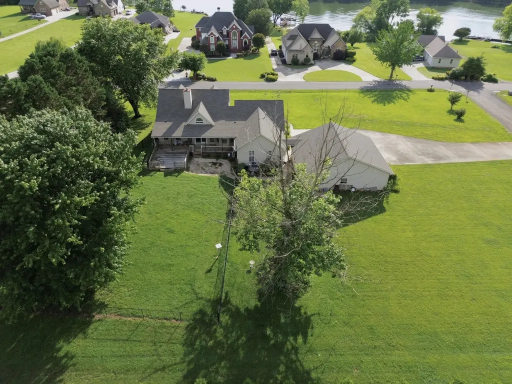 799 Riverbend Drive Dayton TN 37321