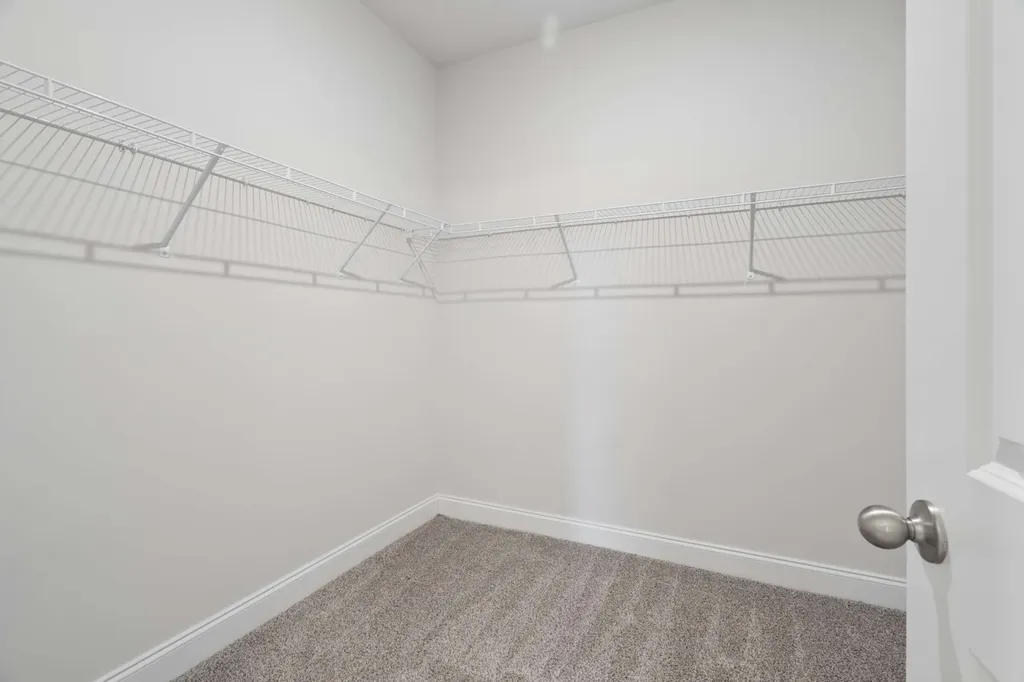 1237 Dutch Peak Lebanon TN 37090