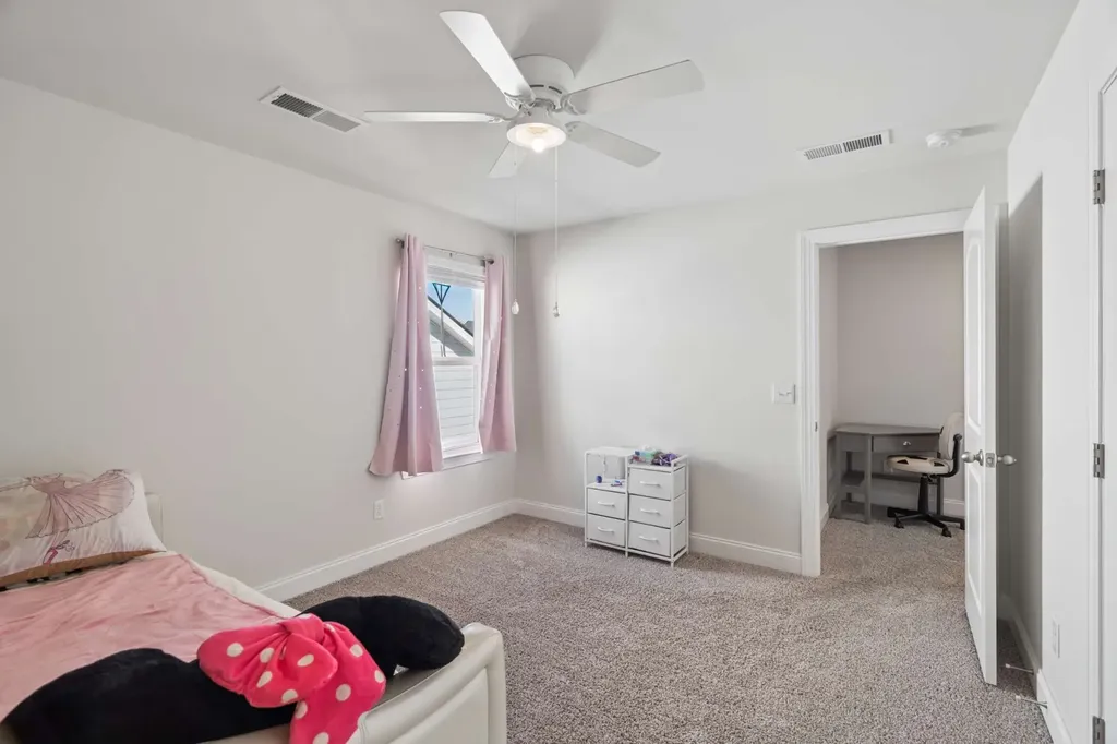 1237 Dutch Peak Lebanon TN 37090