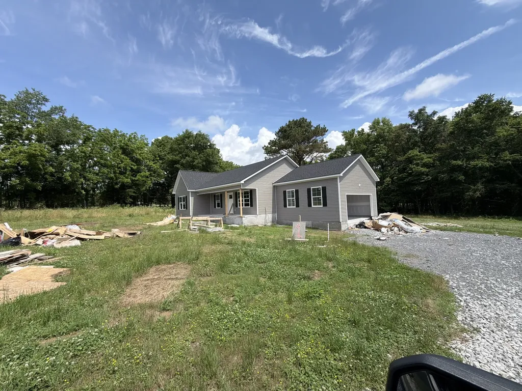 1742 Newt Mcknight Road Mcminnville TN 37110