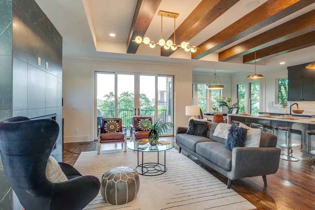 3304 Love Circle Nashville TN 37212