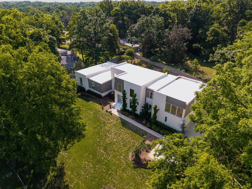 4112 Crestridge Drive Nashville TN 37204