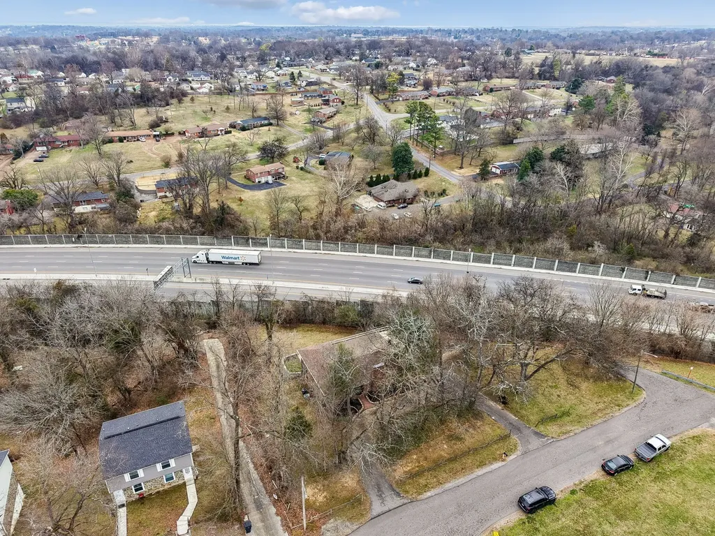 2224 Crestline Drive Nashville TN 37214