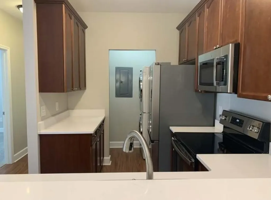 8045 Bienville Drive Nashville TN 37211