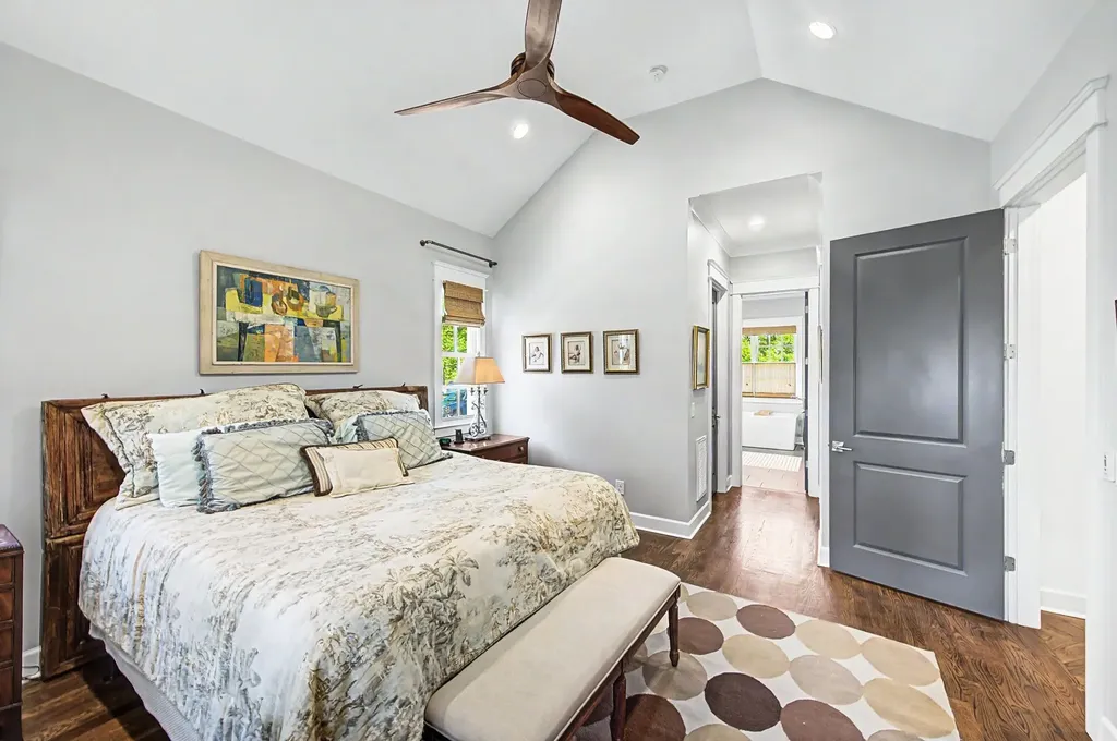 3716 Benham Avenue Nashville TN 37215