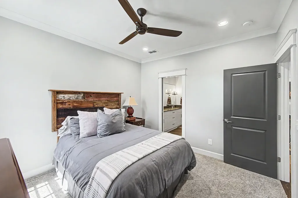 3716 Benham Avenue Nashville TN 37215