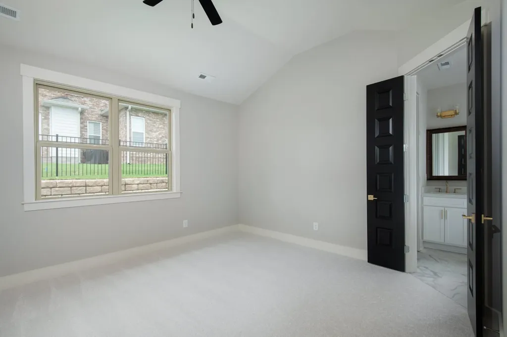 2064 Blackstone Drive Hendersonville TN 37075