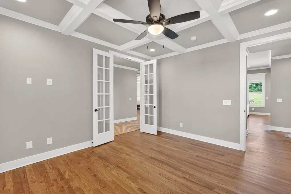 1176 Iron Bridge Road Columbia TN 38401