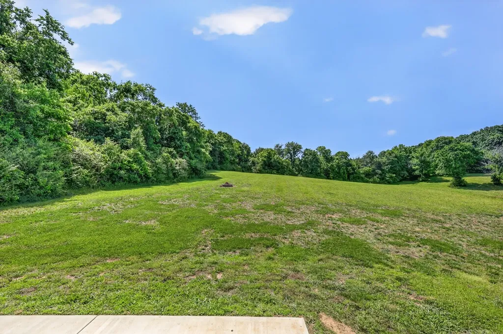 1176 Iron Bridge Road Columbia TN 38401