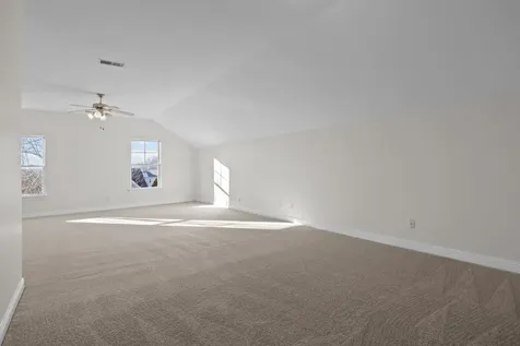 7020 Bridgeport Drive Nashville TN 37221