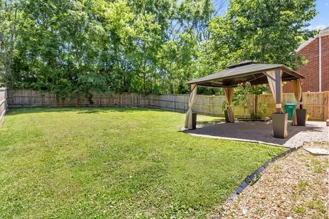 7020 Bridgeport Drive Nashville TN 37221