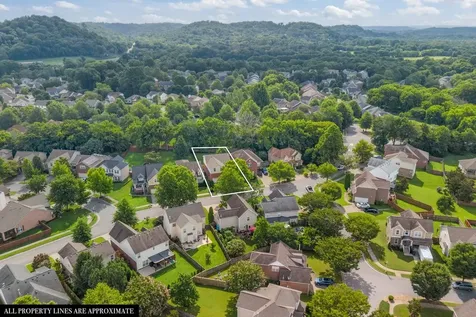 7020 Bridgeport Drive Nashville TN 37221