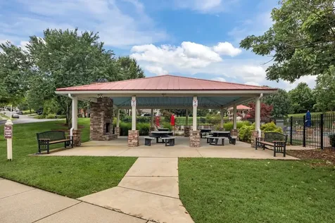 7020 Bridgeport Drive Nashville TN 37221