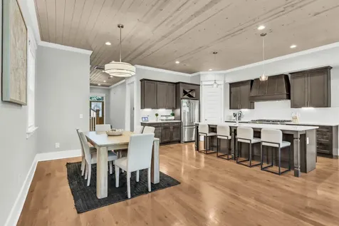120C Lincoln Court Nashville TN 37205