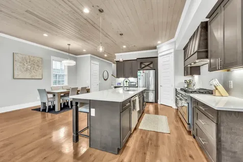 120C Lincoln Court Nashville TN 37205