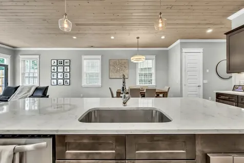 120C Lincoln Court Nashville TN 37205