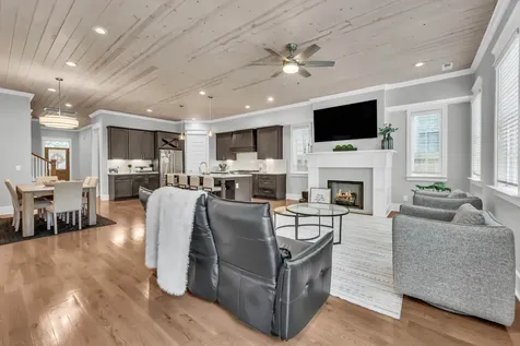 120C Lincoln Court Nashville TN 37205