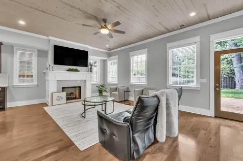 120C Lincoln Court Nashville TN 37205