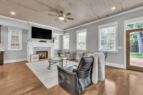 120C Lincoln Court Nashville TN 37205