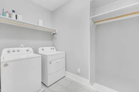 120C Lincoln Court Nashville TN 37205