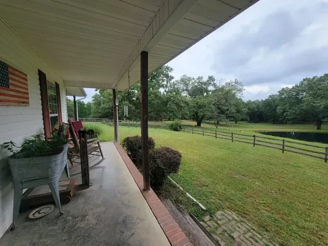 1089 Jim Clark Road Erin TN 37061