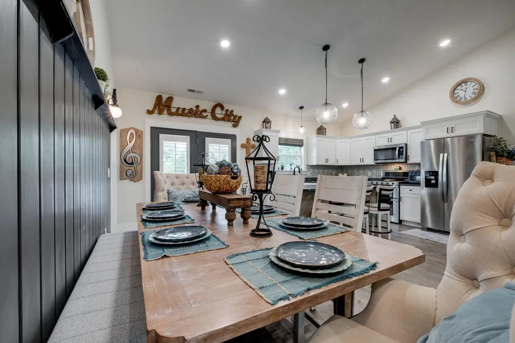 242 Plunkett Creek Road Gordonsville TN 38563