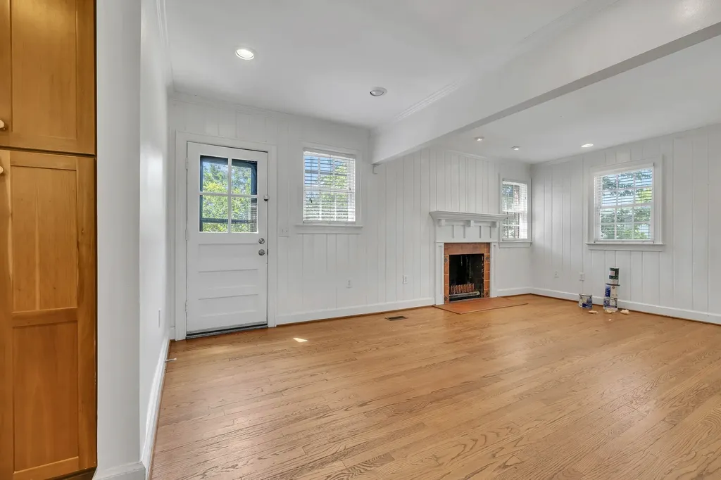 520 32nd Ave, S Nashville TN 37212