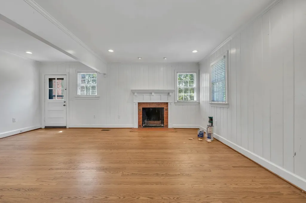 520 32nd Ave, S Nashville TN 37212
