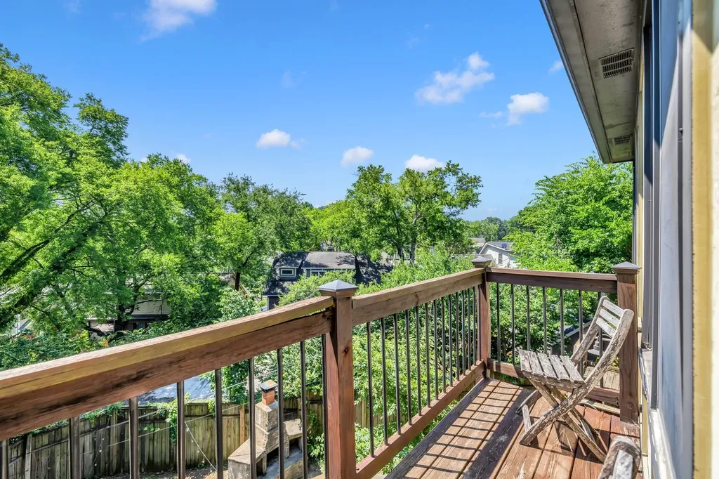 520 32nd Ave, S Nashville TN 37212
