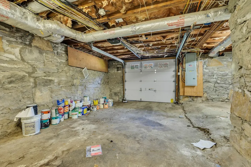 520 32nd Ave, S Nashville TN 37212