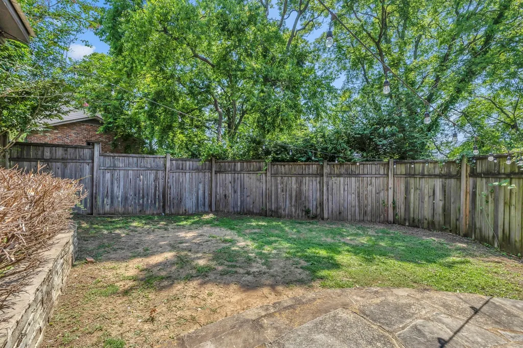 520 32nd Ave, S Nashville TN 37212