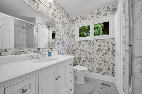 4059 Jimmy Gray Robinson Road Williamsport TN 38487